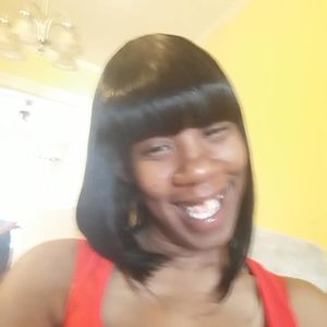 Meet your Posher, Taneka